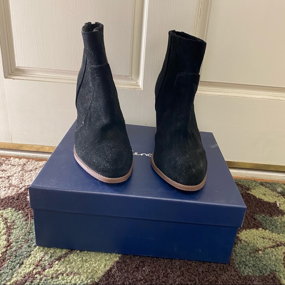 Splendid Nymah Black Suede booties